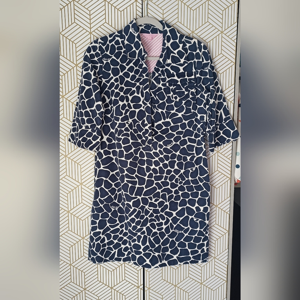 Lilly Pulitzer Blue and Cream Giraffe Print Shirt Dress